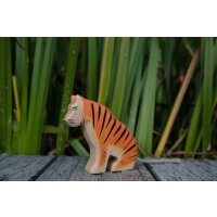 Tiger sitting